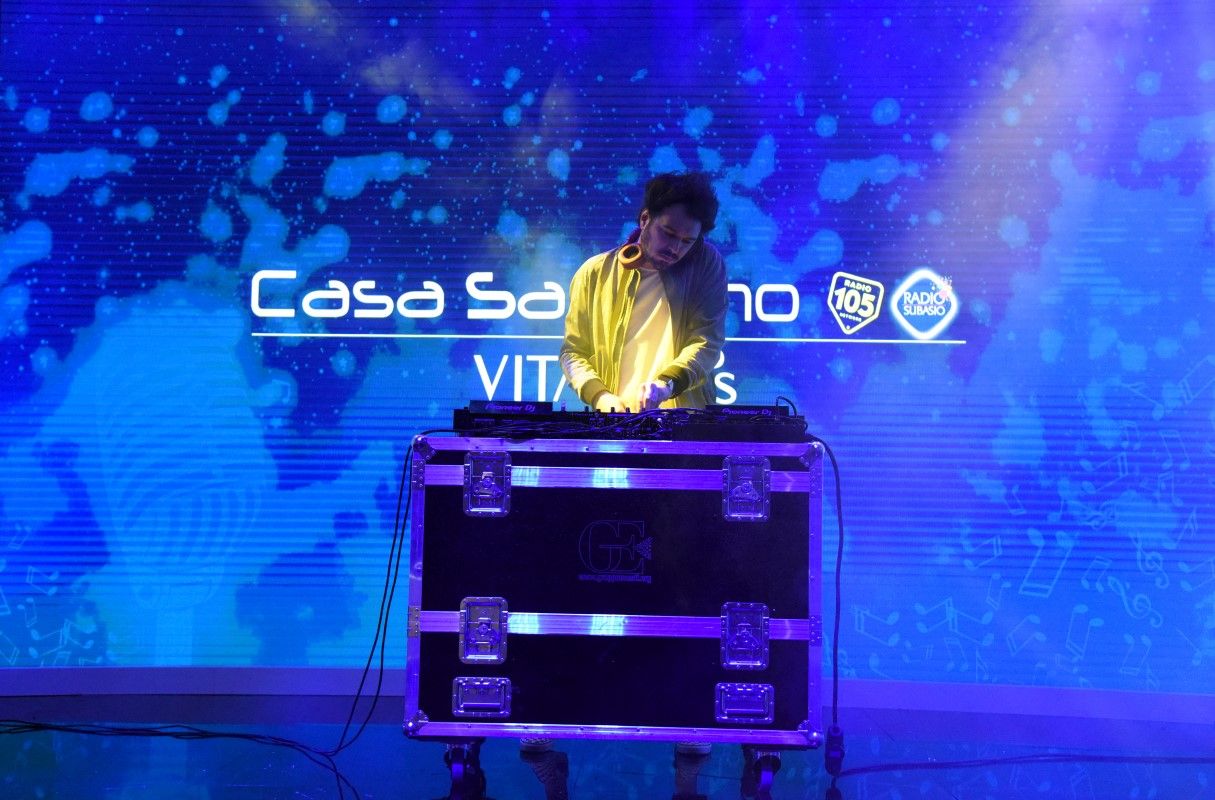 Il dj set di Davide Ferrario per Casa Sanremo Vitality’s